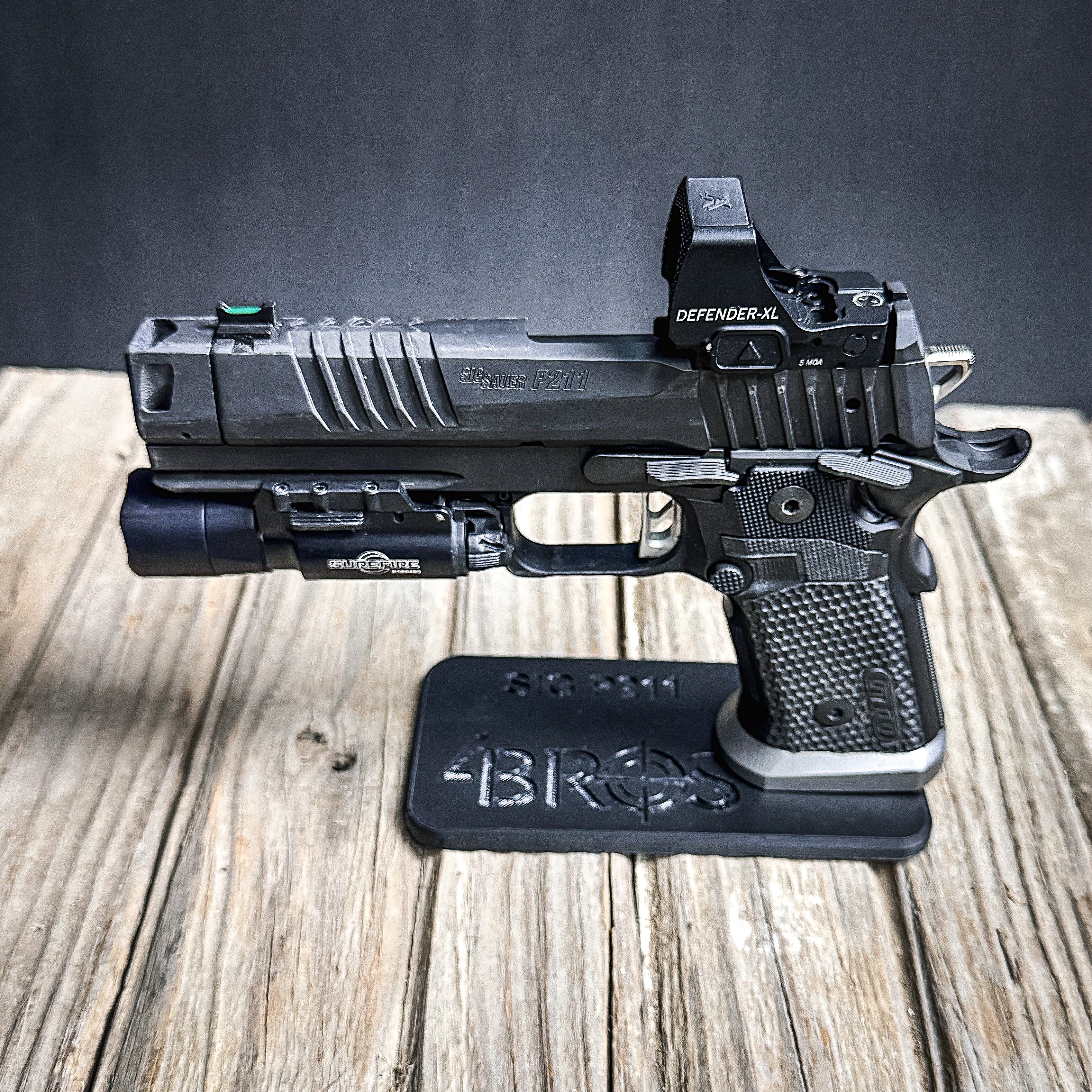 4Bros Sig Sauer P211 Pistol Stand
