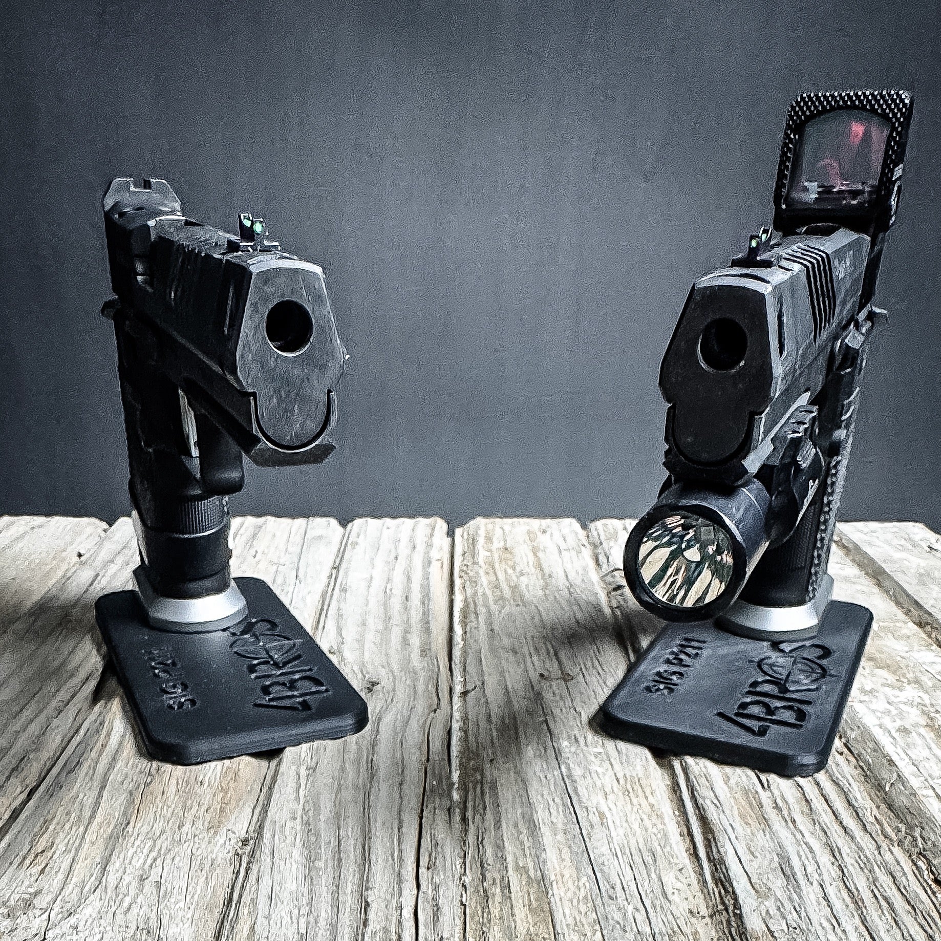 4Bros Sig Sauer P211 Pistol Stand - Image 7