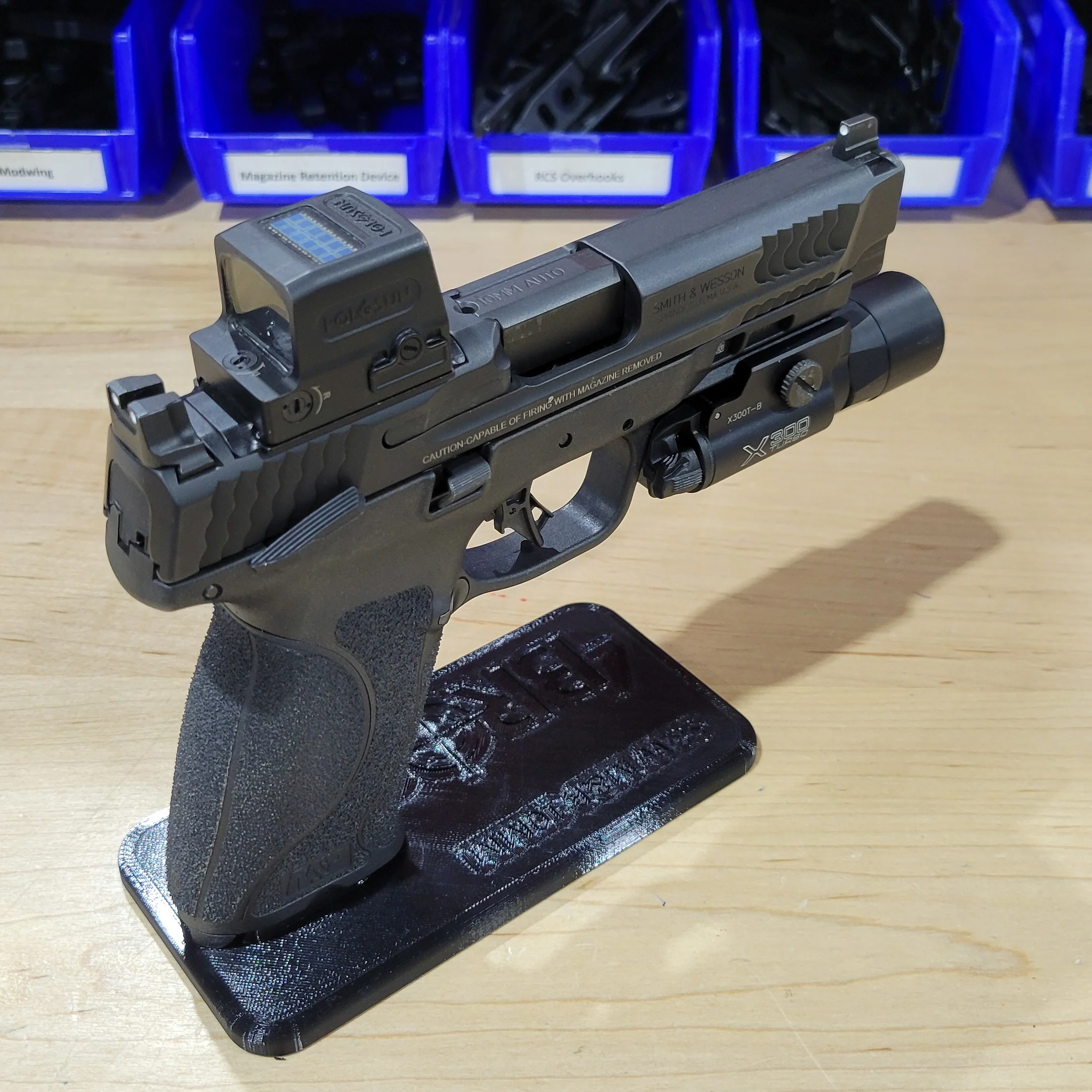 4Bros Smith & Wesson 10mm Pistol Stand - Image 7