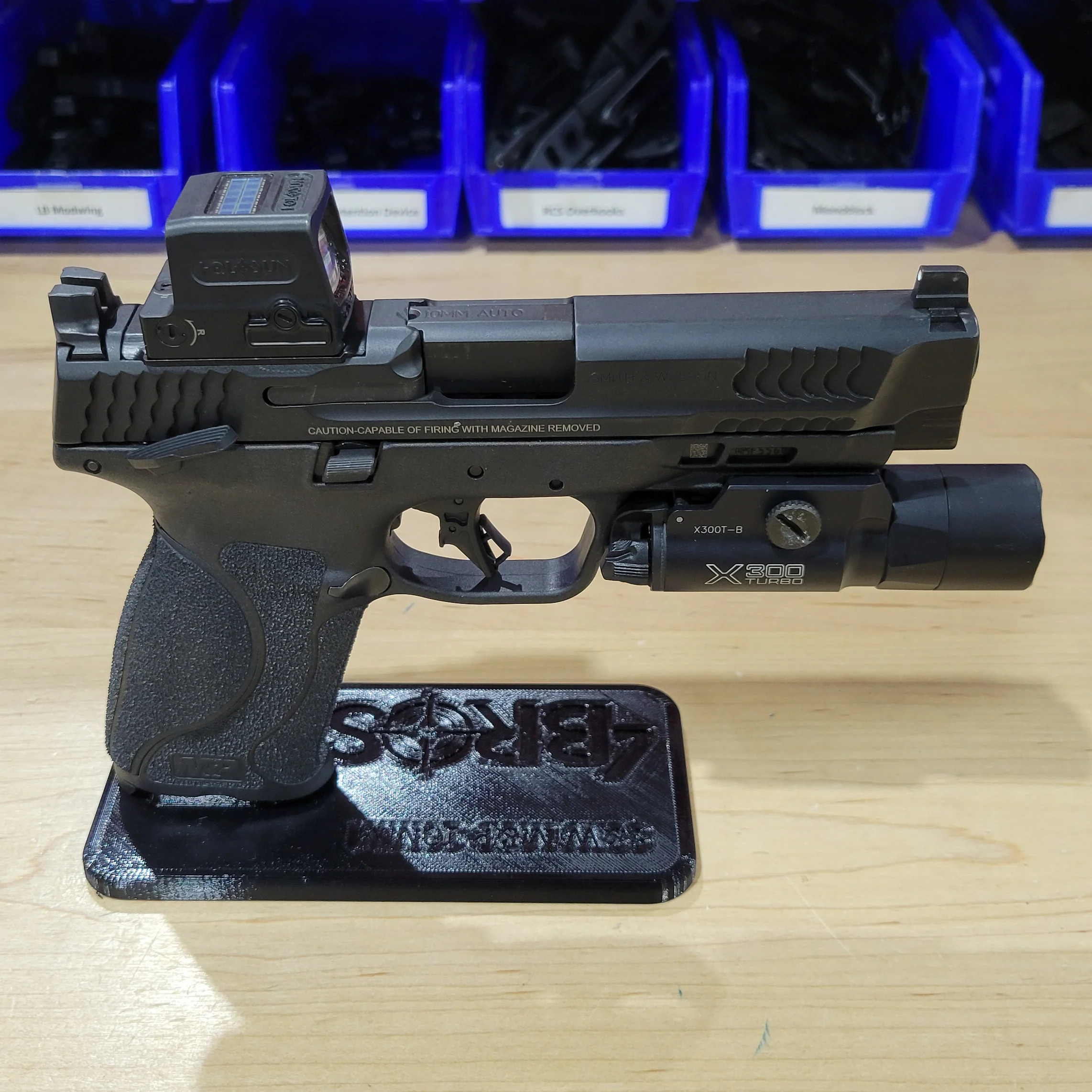 4Bros Smith & Wesson 10mm Pistol Stand - Image 8