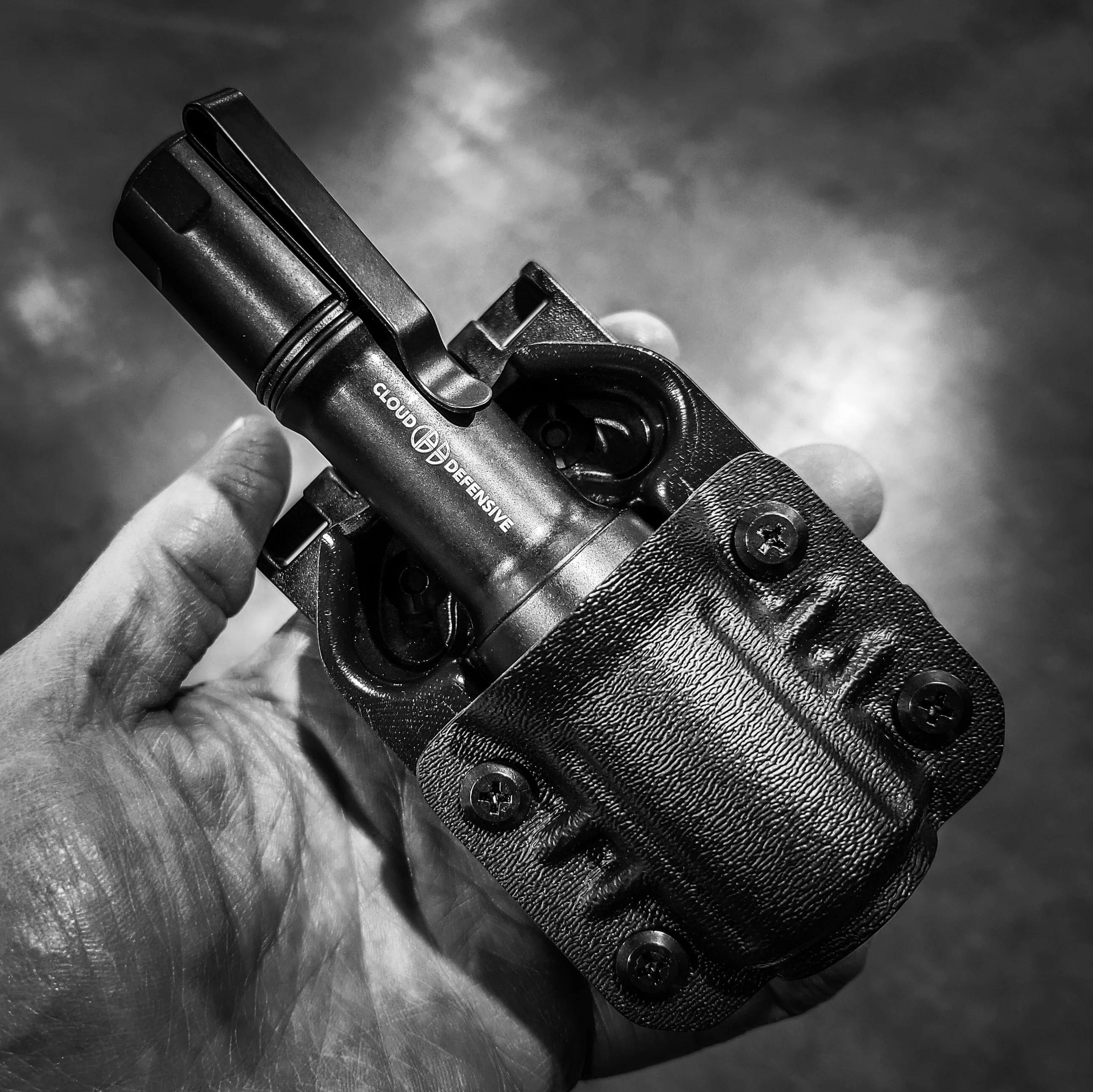 Cloud Defensive MCH Duty Flashlight Carrier - Image 19