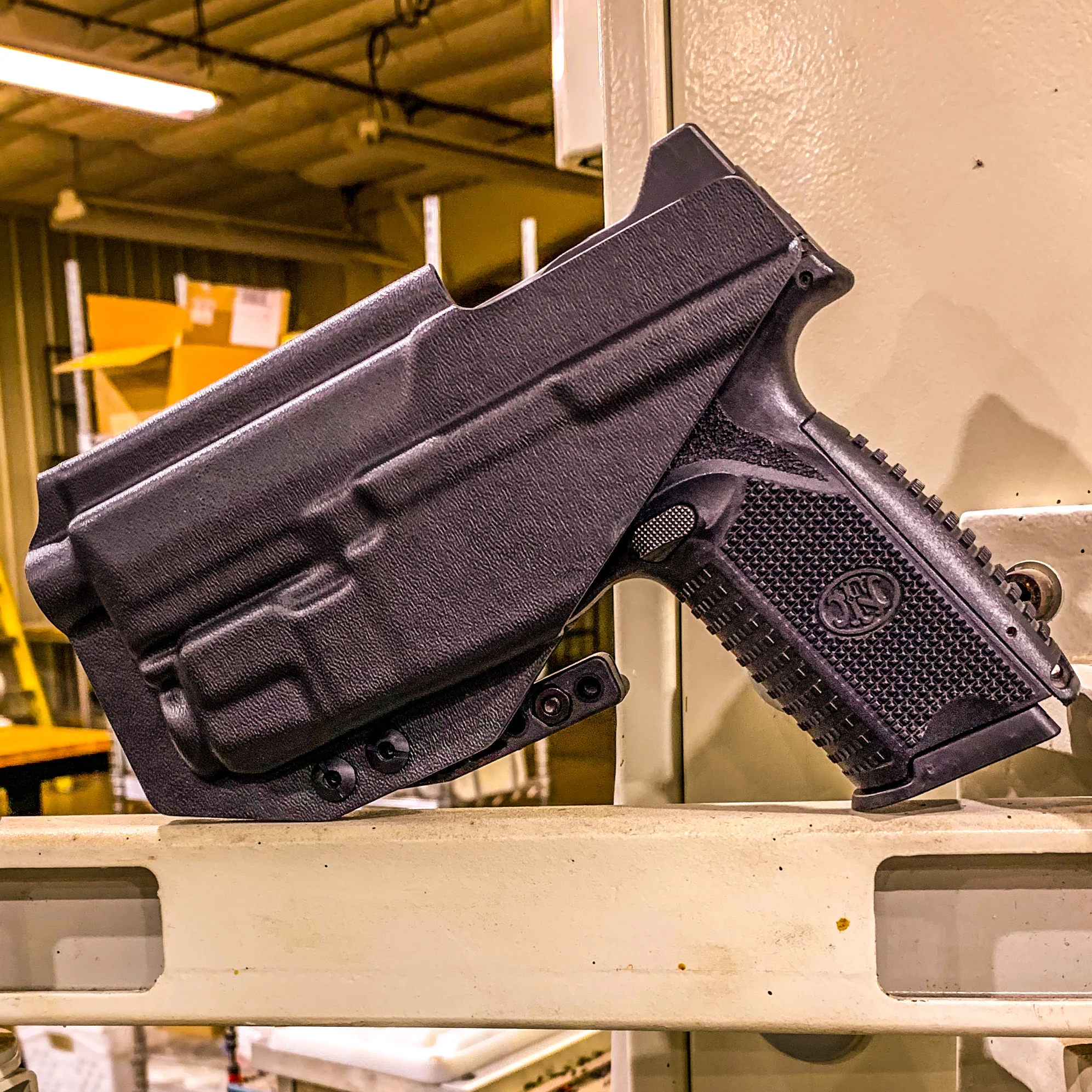 FN 509 Tactical with TLR-7 X/A IWB Holster - Image 13