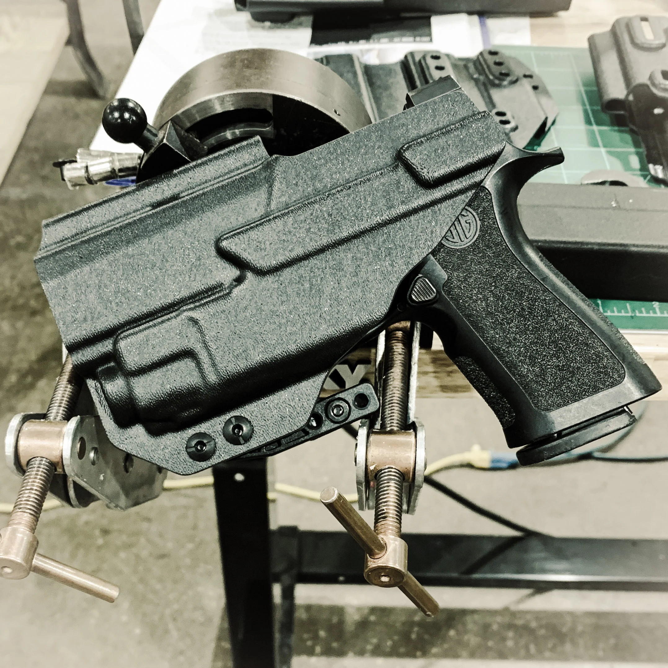 Sig Sauer P320 Compact/Carry with TLR-8A IWB Holster - Image 13