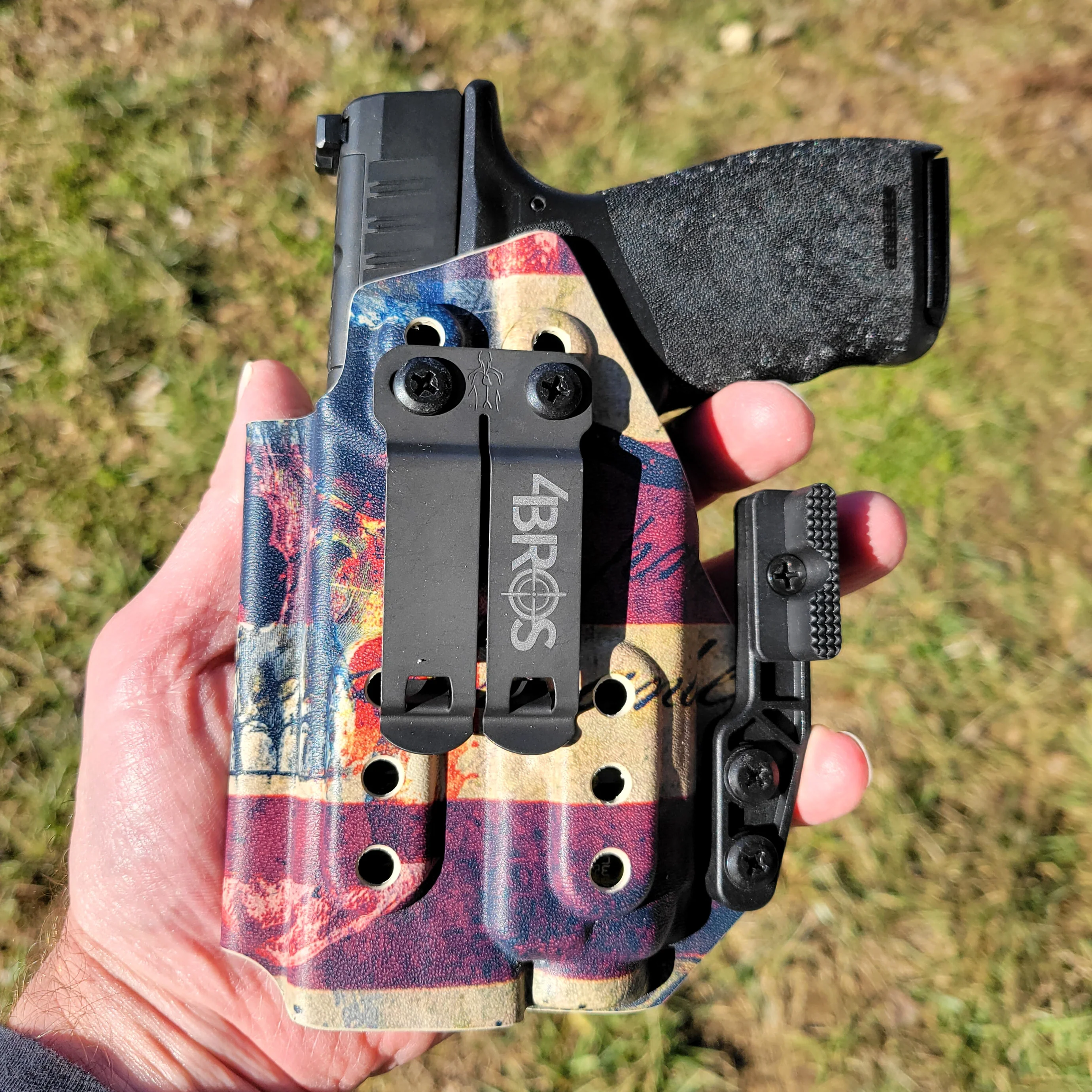 Springfield Hellcat Pro with TLR-8A IWB Holster - Image 9