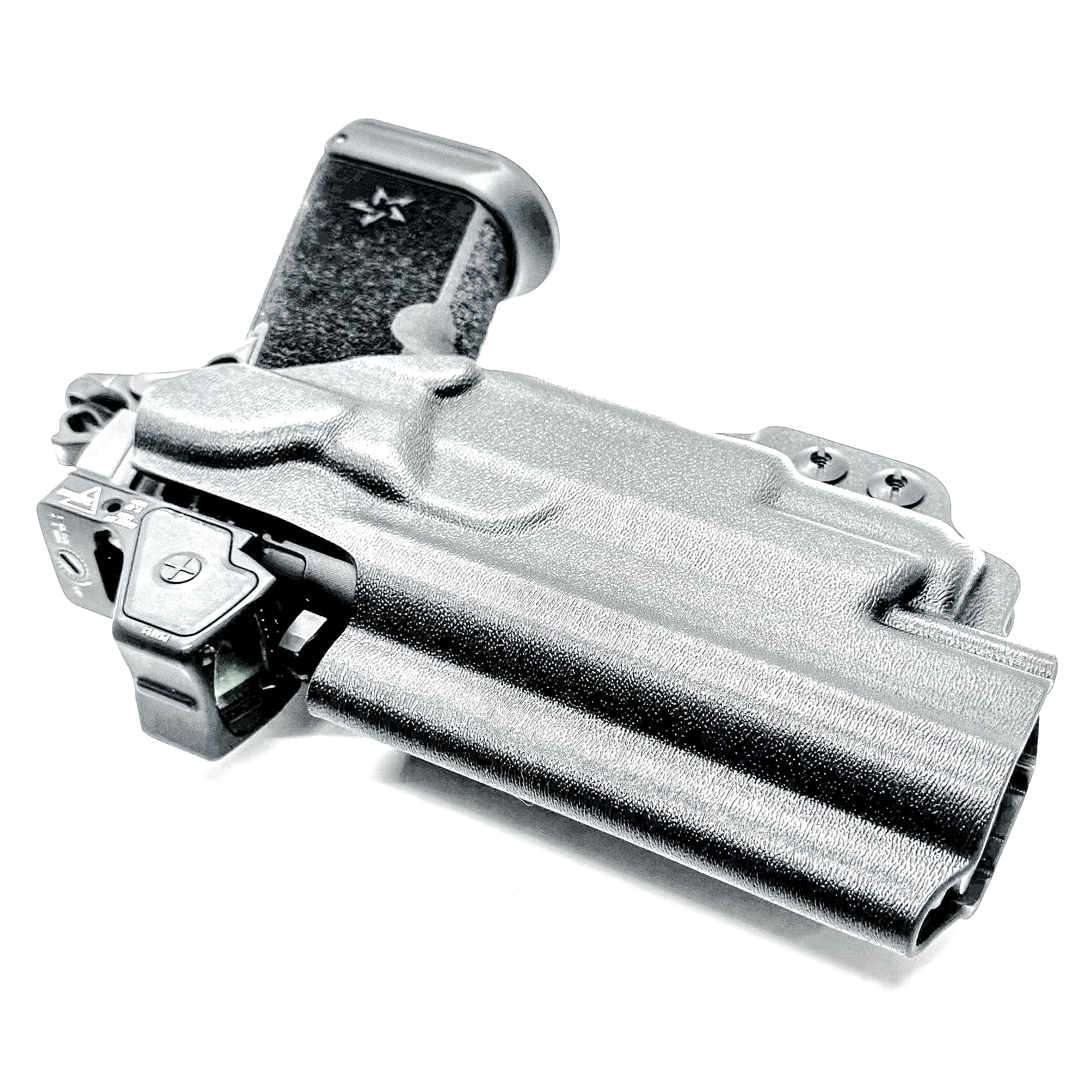Staccato HD P4.5 & Surefire XC3 IWB Holster - Image 10